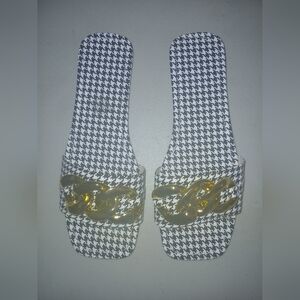 Houndstooth Slide Sandals with Gold Chain